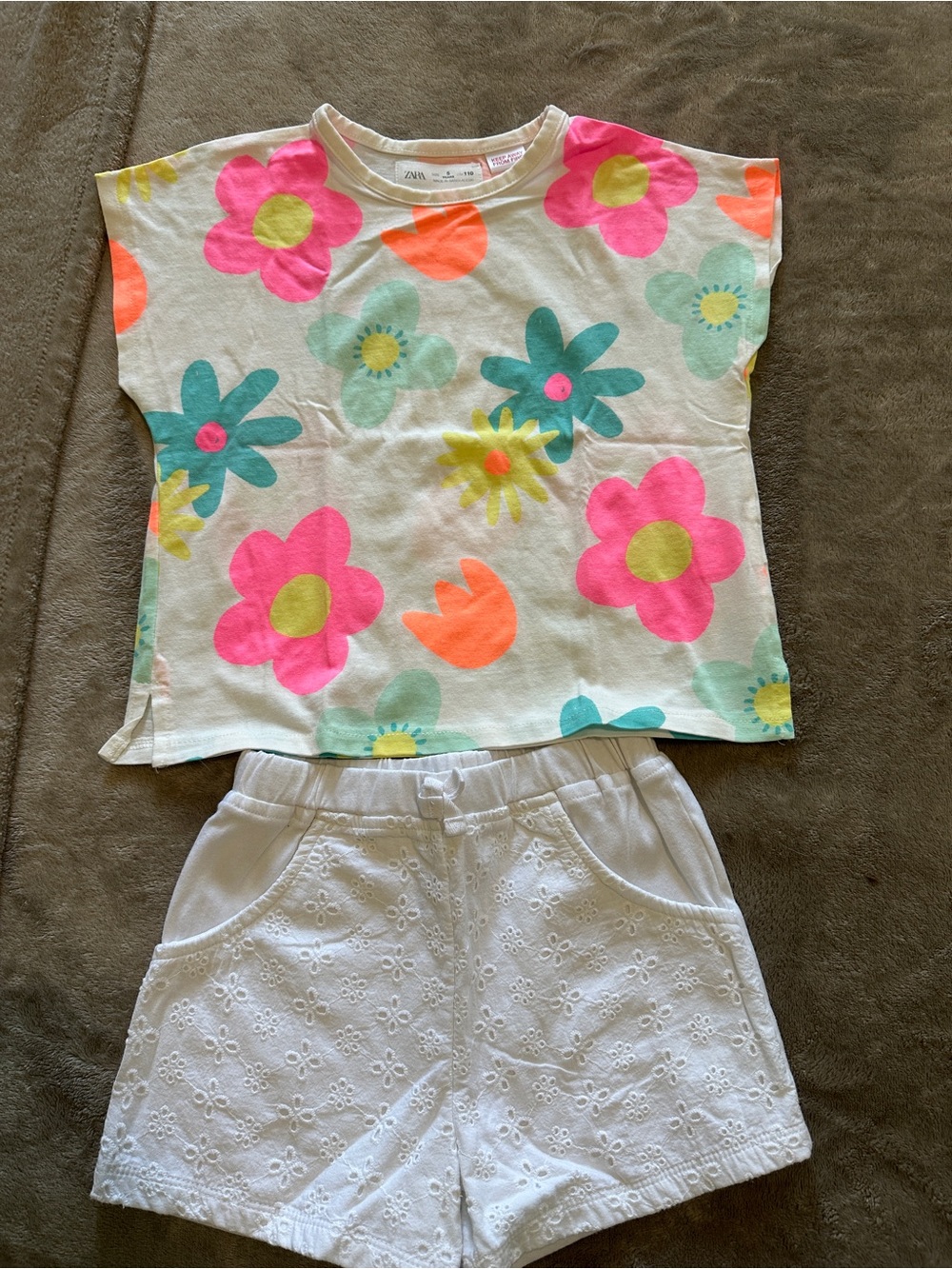 BUNDLE OF TODDLER ZARA T-SHIRT AND SHORTS (FIRST IMPRESSIONS)